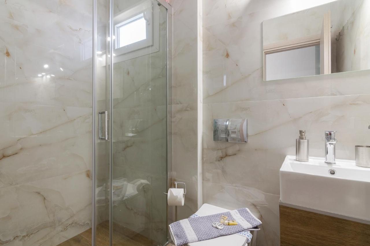 Aphrodite Apartment Athena Bagian luar foto